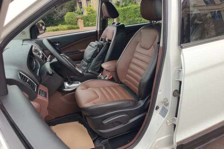 Used FORTHING SX6 2016 1.6L CVT Luxury Model Left Front Seat