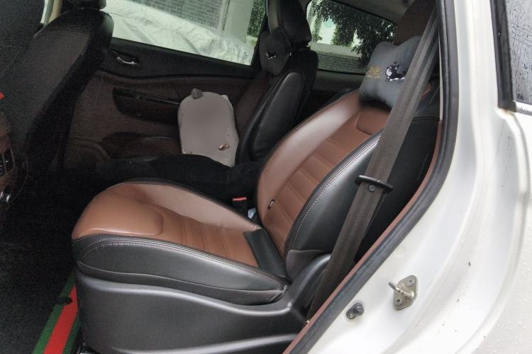 Used FORTHING SX6 2016 2.0L Manual Luxury Version Left Rear Seat