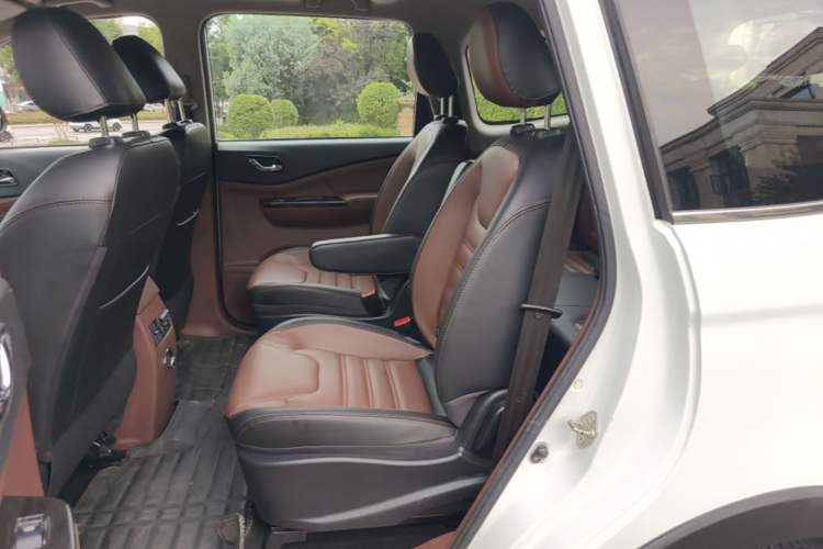 Used FORTHING SX6 2016 1.6L CVT Luxury Model Left Rear Seat