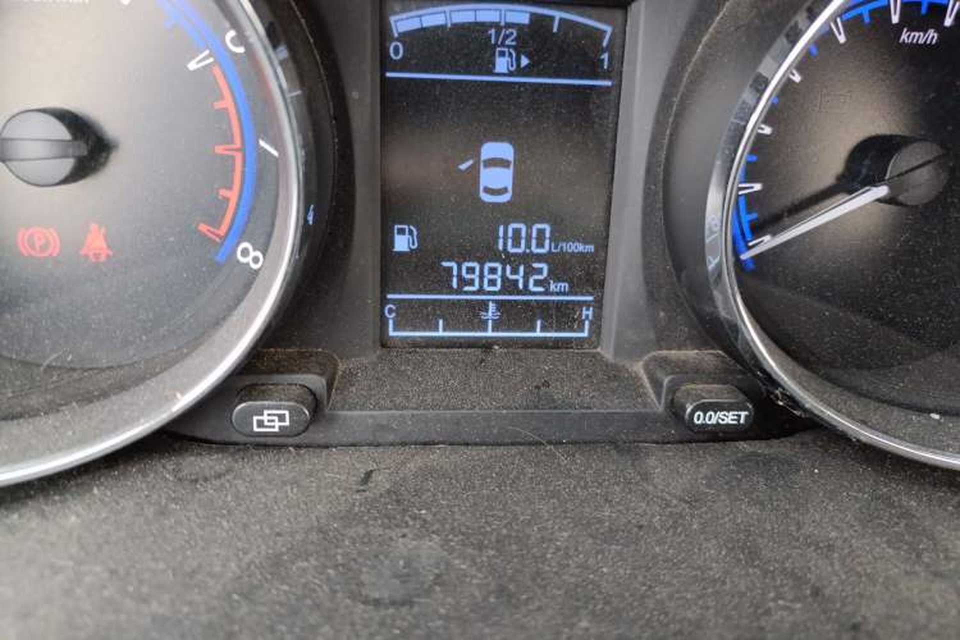 Used FORTHING SX6 2016 1.6L Manual Luxury Model Odometer Close Up