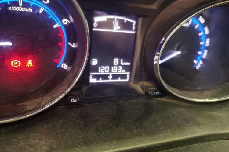 Used FORTHING SX6 2016 1.6L Manual Luxury Model Odometer Close Up