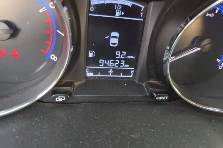 Used FORTHING SX6 2016 1.6L Manual Luxury Model Odometer Close Up