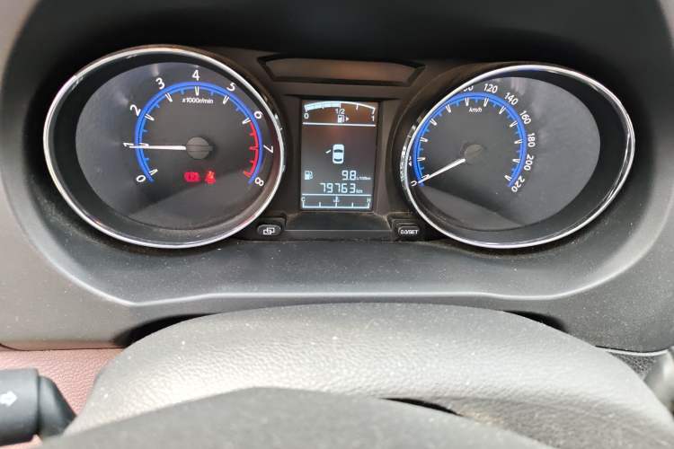 Used FORTHING SX6 2016 1.6L Manual Luxury Model Odometer Close Up