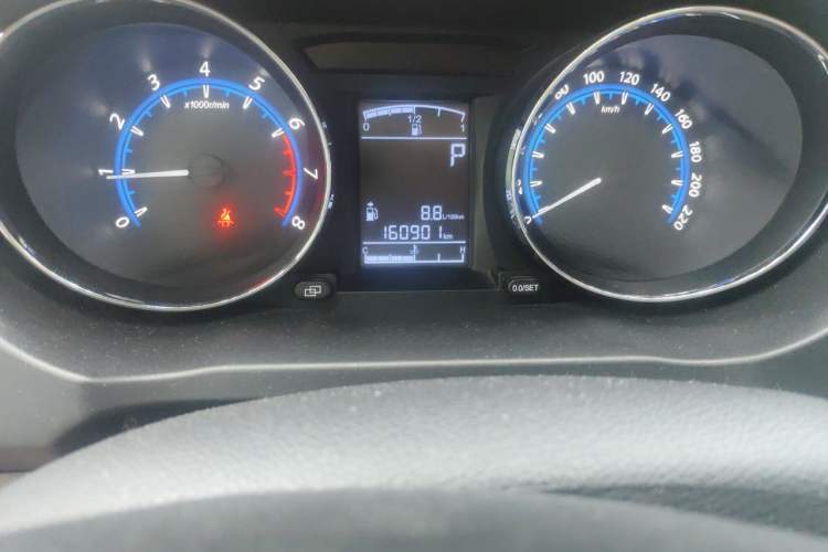 Used FORTHING SX6 2016 1.6L CVT Luxury Model Odometer Close Up