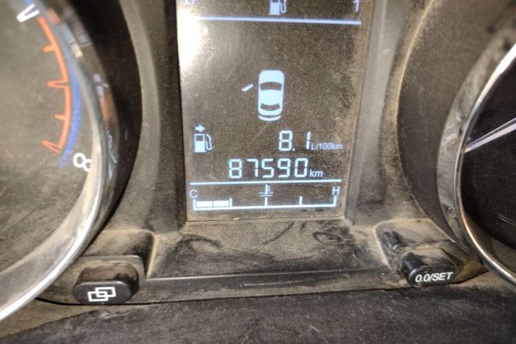 Used FORTHING SX6 2016 1.6L Manual Luxury Model Odometer Close Up