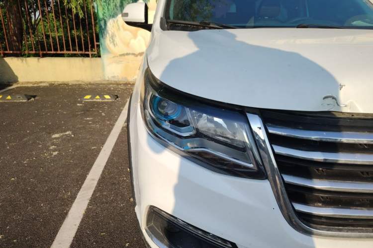 Used FORTHING SX6 2016 1.6L Manual Luxury Model Right Front Headlight