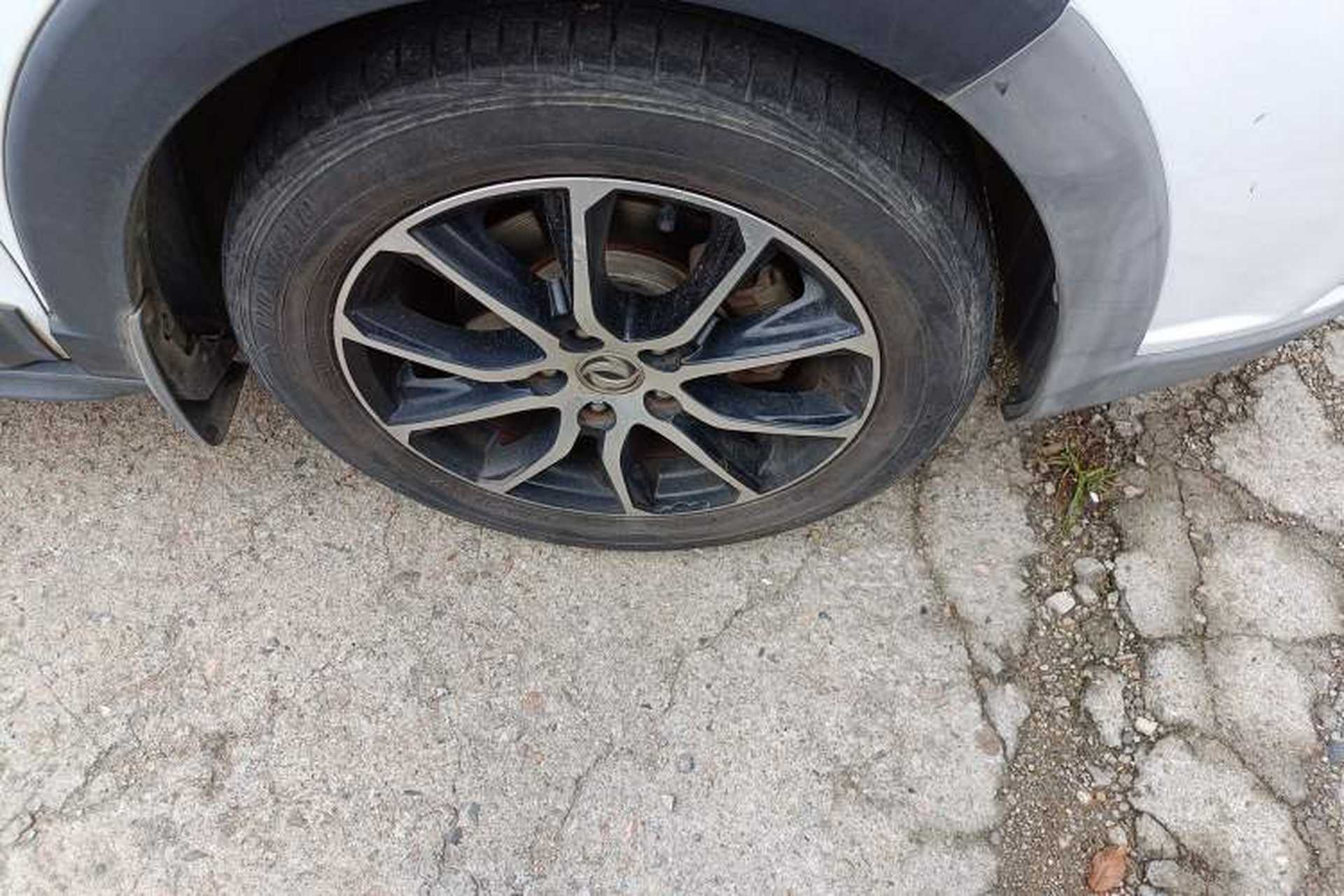 Used FORTHING SX6 2016 1.6L Manual Luxury Model Right Front Wheel Hub
