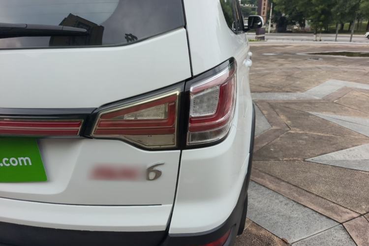 Used FORTHING SX6 2016 1.6L CVT Luxury Model Right Rear Taillight
