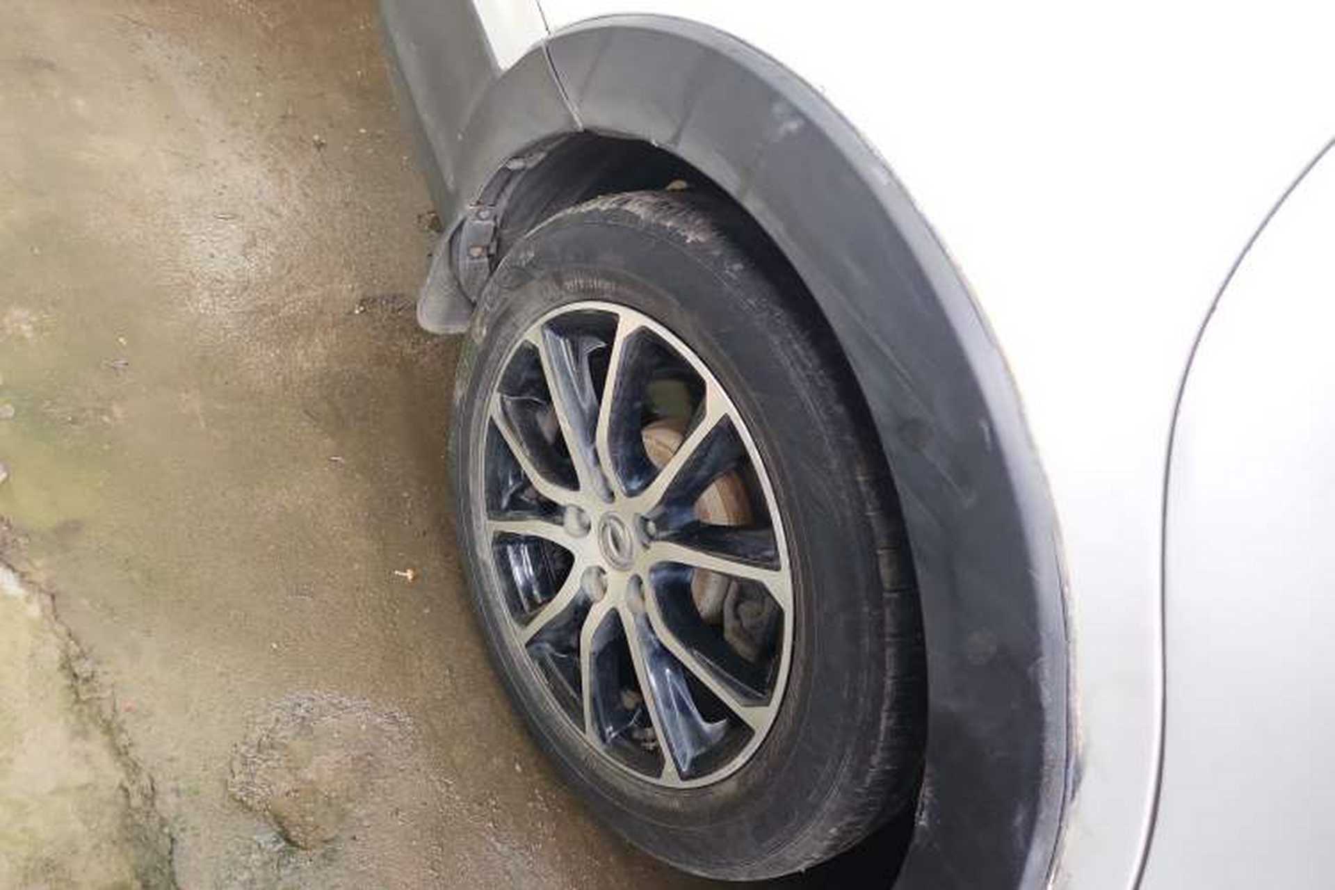 Used FORTHING SX6 2016 1.6L Manual Luxury Model Right Rear Wheel Hub
