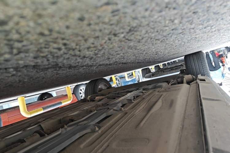 Used FORTHING SX6 2016 1.6L Manual Luxury Model Right Side Sill