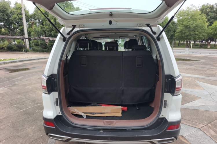 Used FORTHING SX6 2016 1.6L CVT Luxury Model Trunk