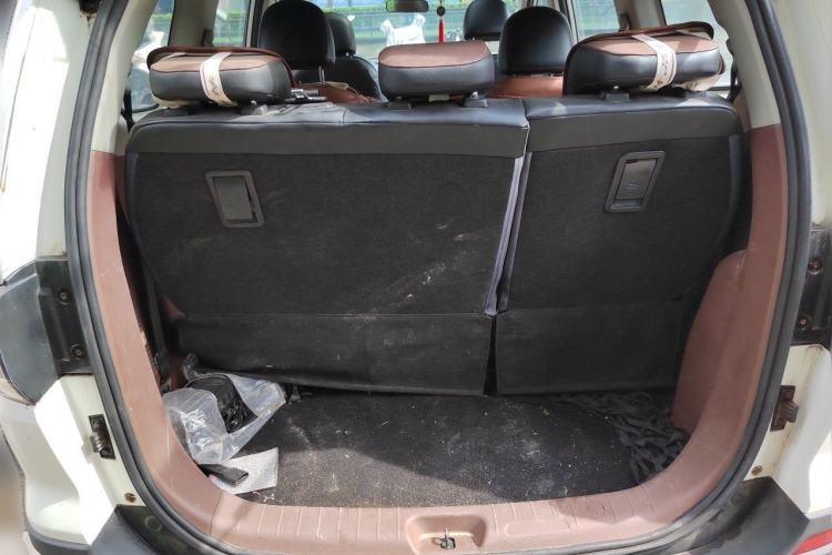Used FORTHING SX6 2016 1.6L Manual Luxury Model Trunk