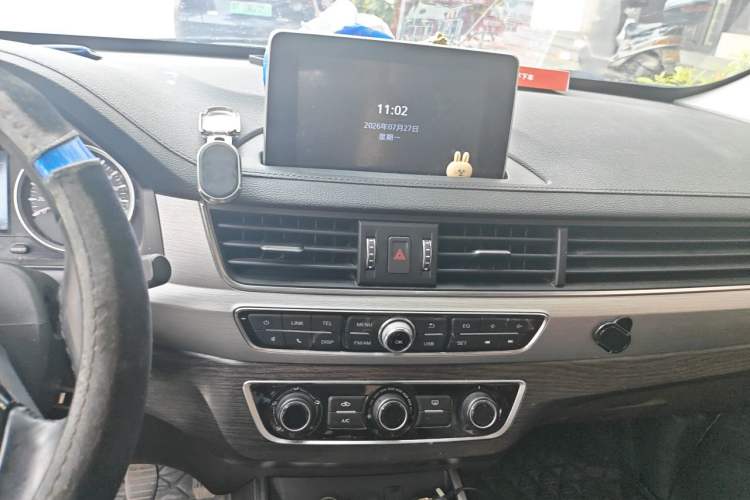 Used FORTHING SX6 2018 1.6L Manual Luxury Model Audio And AC Panel