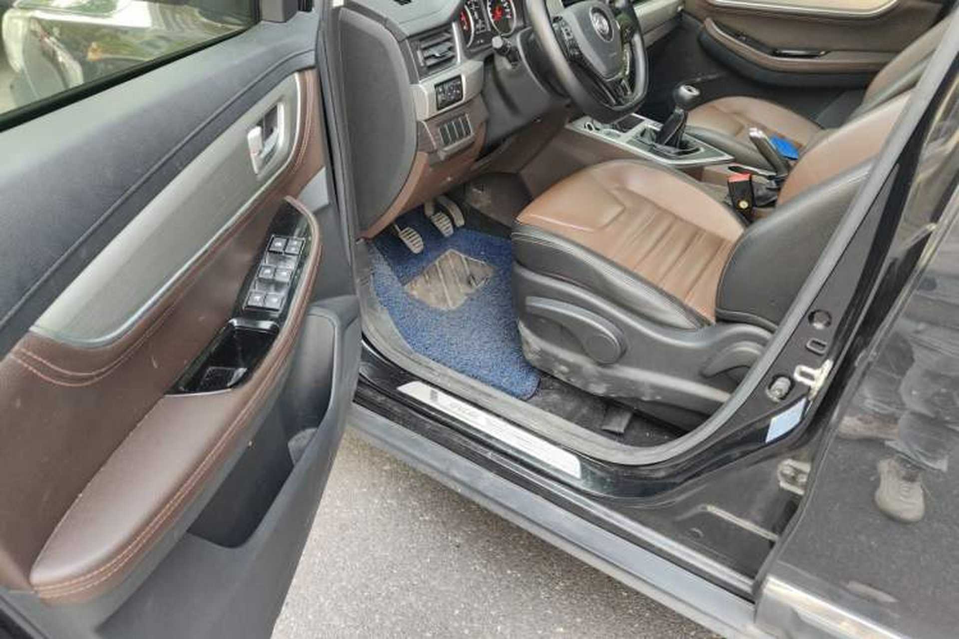 Used FORTHING SX6 2018 1.6L Manual Luxury Model Driver Seat