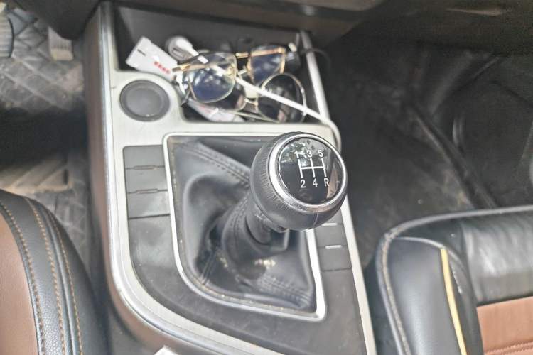 Used FORTHING SX6 2018 1.6L Manual Luxury Model Gear Lever