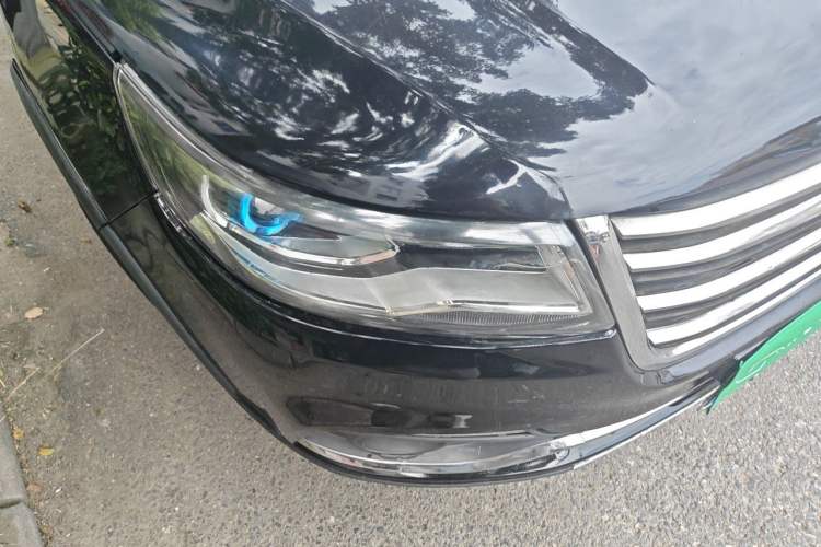 Used FORTHING SX6 2018 1.6L Manual Luxury Model Right Front Headlight