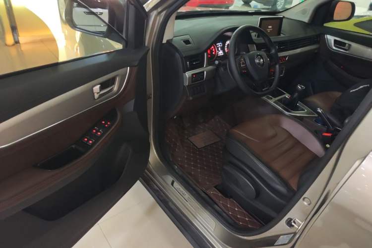 Used FORTHING SX6 2018 1.6L Manual Luxury Model Driver Seat
