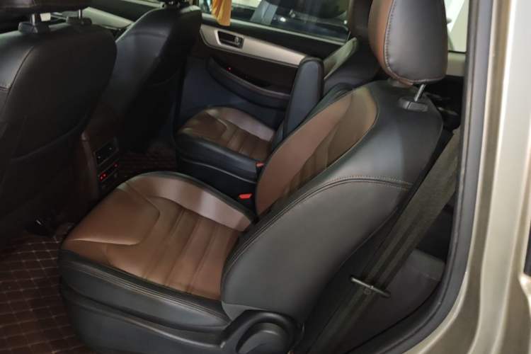 Used FORTHING SX6 2018 1.6L Manual Luxury Model Left Rear Seat