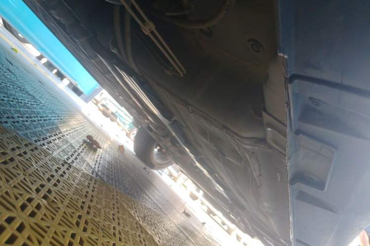 Used FORTHING SX6 2018 1.6L Manual Luxury Model Chassis Rear Right