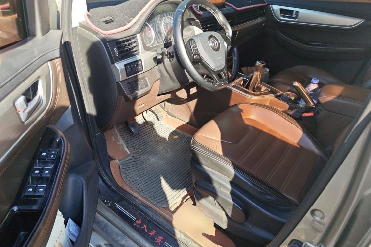 Used FORTHING SX6 2018 1.6L Manual Luxury Model Driver Seat