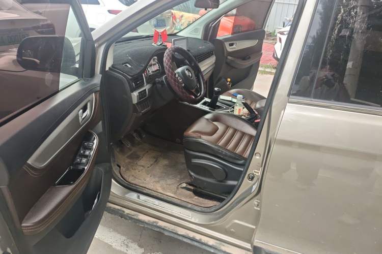 Used FORTHING SX6 2018 1.6L Manual Luxury Model Driver Seat
