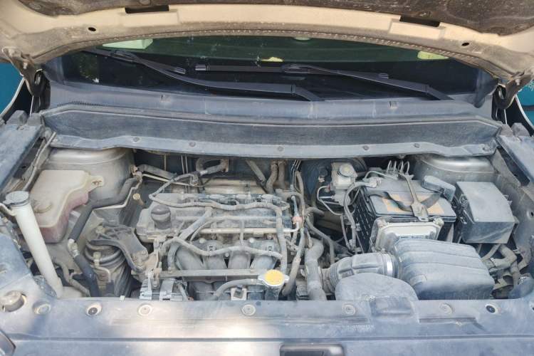 Used FORTHING SX6 2018 1.6L Manual Luxury Model Engine Bay