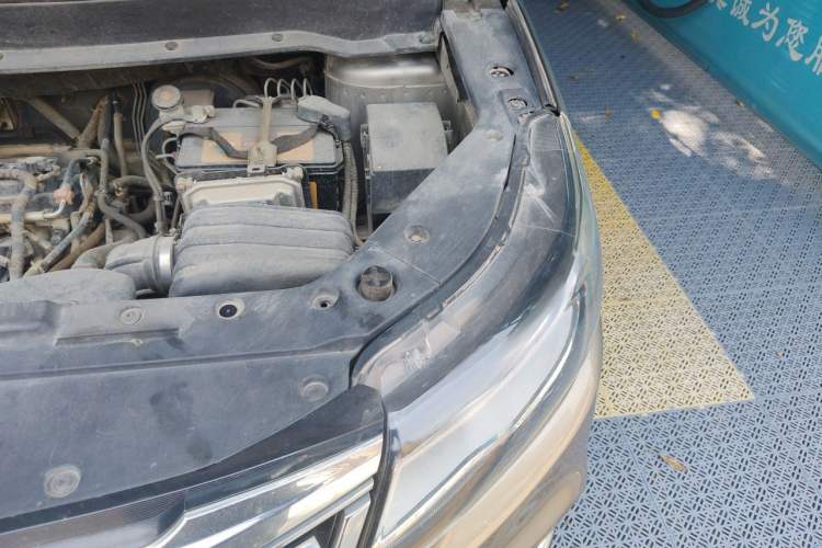 Used FORTHING SX6 2018 1.6L Manual Luxury Model Engine Bay Left