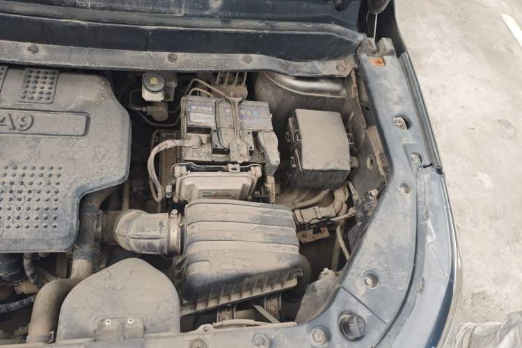Used FORTHING SX6 2018 1.6L Manual Luxury Model Engine Bay Left