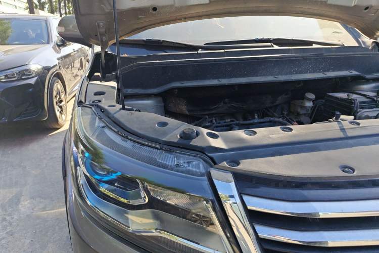 Used FORTHING SX6 2018 1.6L Manual Luxury Model Engine Bay Right