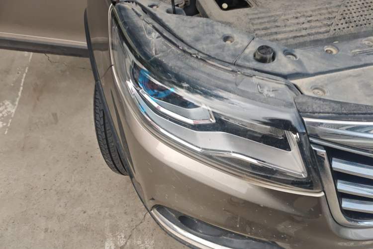 Used FORTHING SX6 2018 1.6L Manual Luxury Model Right Front Headlight