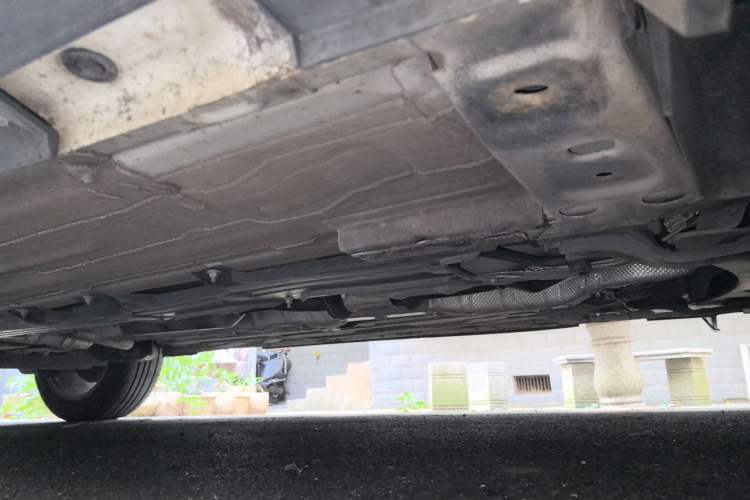 Used FORTHING SX6 2018 1.6L CVT Luxury Model Chassis Front Right