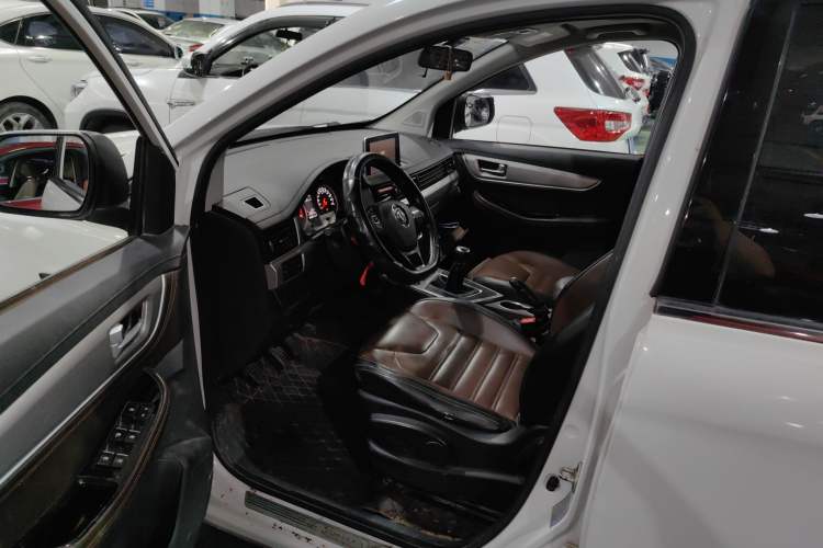 Used FORTHING SX6 2018 1.6L Manual Luxury Model Driver Seat