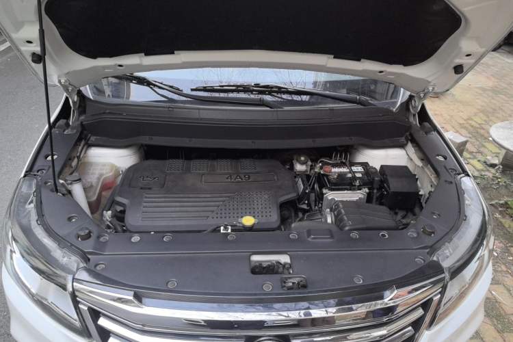 Used FORTHING SX6 2018 1.6L CVT Luxury Model Engine Bay