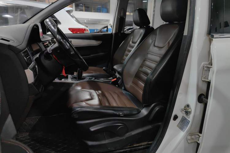 Used FORTHING SX6 2018 1.6L Manual Luxury Model Left Front Seat