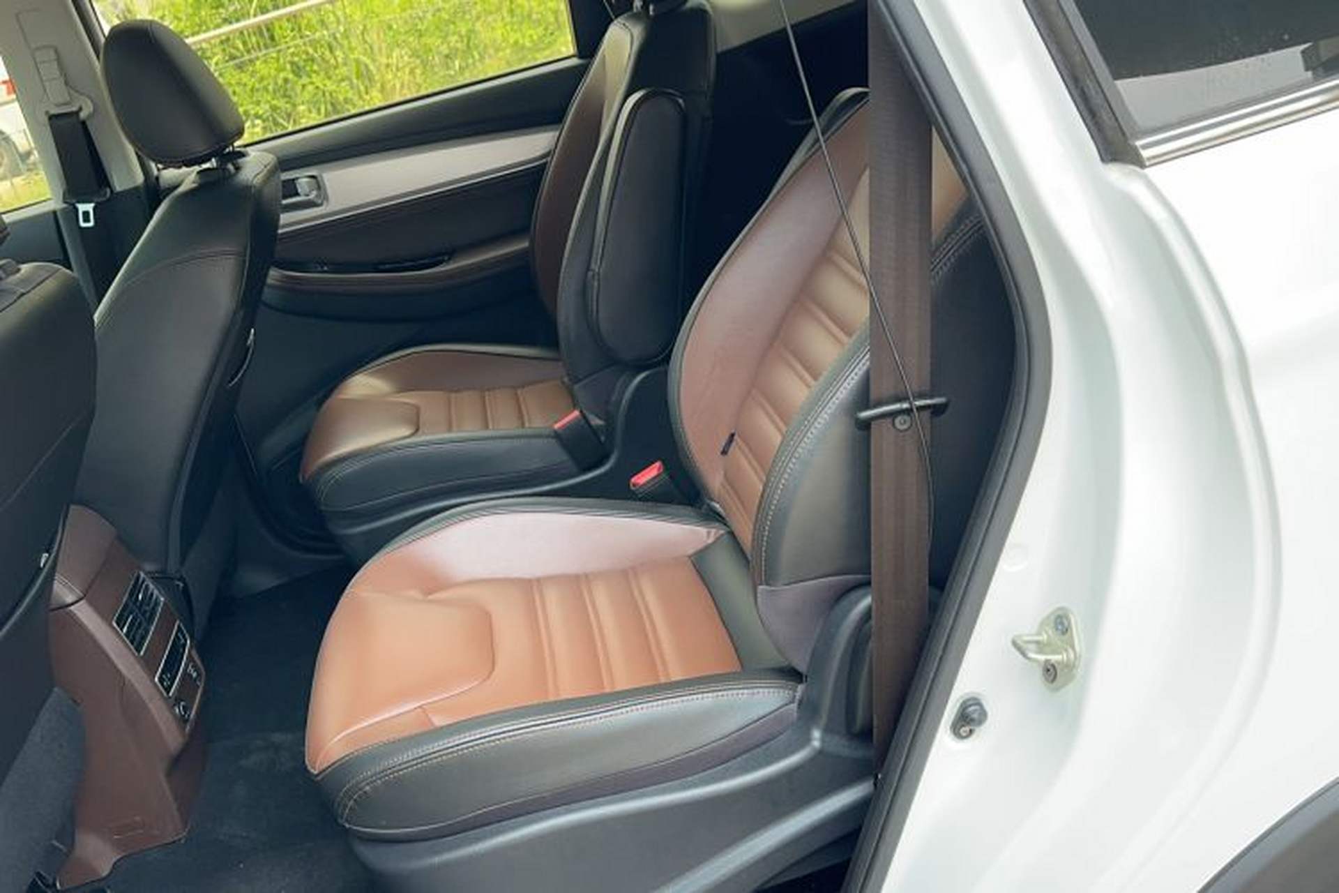 Used FORTHING SX6 2018 1.6L Manual Luxury Model Left Rear Seat