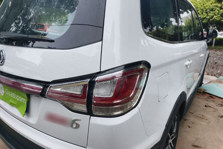 Used FORTHING SX6 2018 1.6L Manual Luxury Model Right Rear Taillight