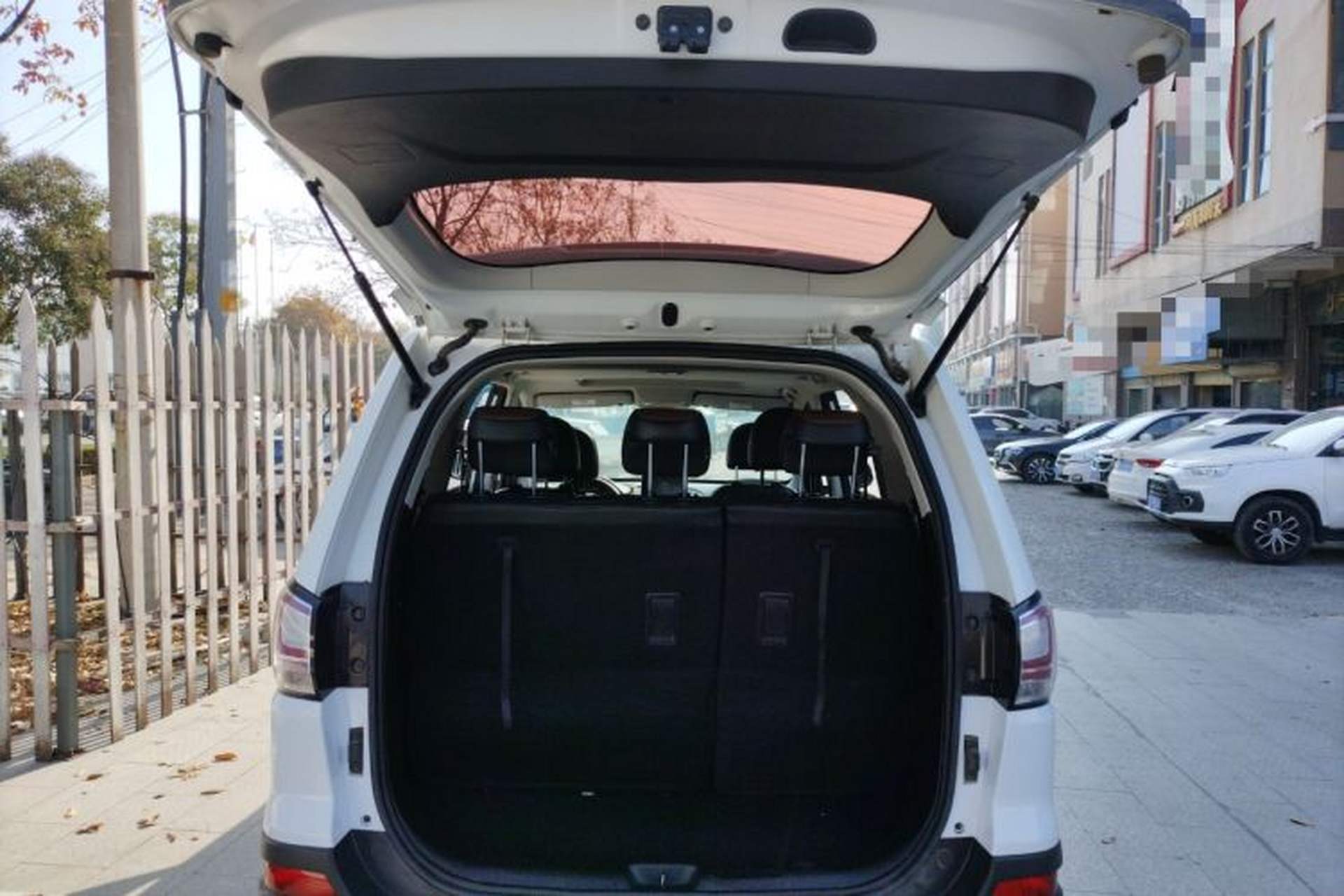 Used FORTHING SX6 2018 1.6L Manual Luxury Model Trunk