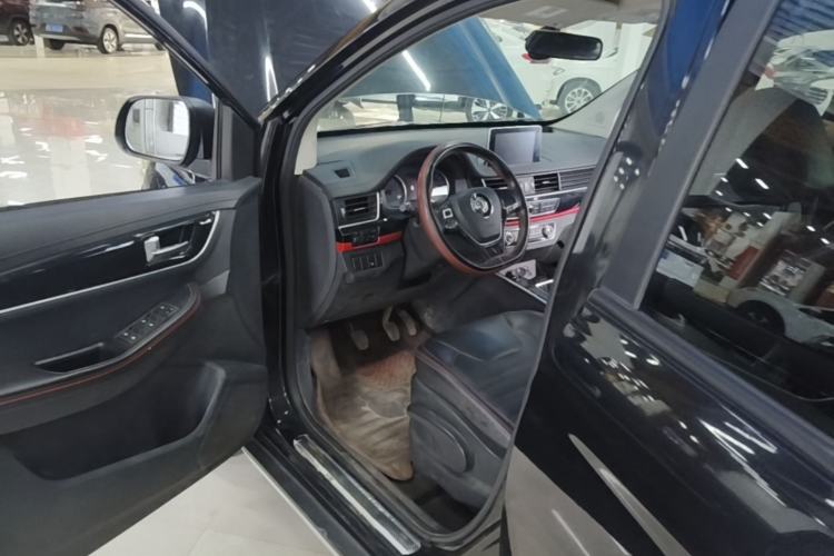 Used FORTHING SX6 2019 1.6L Manual Luxury Model China VI Standard Driver Seat