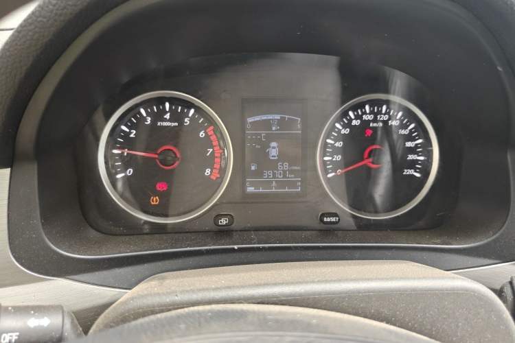 Used FORTHING SX6 2019 1.6L Manual Luxury Model China VI Standard Instrument Cluster