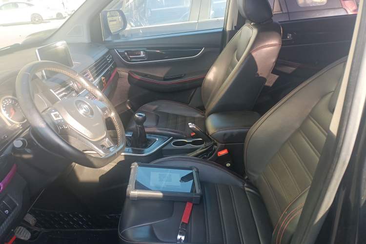 Used FORTHING SX6 2019 1.6L Manual Luxury Model China VI Standard Left Front Seat