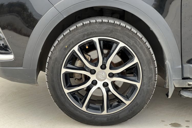 Used FORTHING SX6 2019 1.6L Manual Luxury Model China VI Standard Left Front Wheel Hub