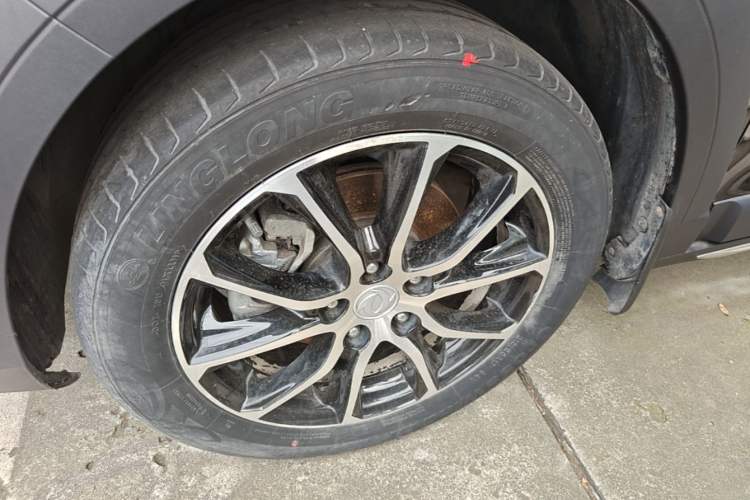 Used FORTHING SX6 2019 1.6L Manual Luxury Model China VI Standard Left Front Wheel Hub