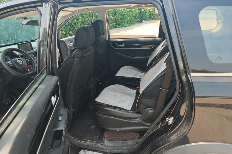 Used FORTHING SX6 2019 1.5T CVT Luxury Model Left Rear Seat