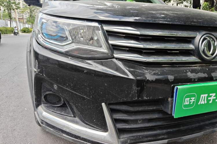 Used FORTHING SX6 2019 1.6L Manual Luxury Model China VI Standard Right Front Headlight