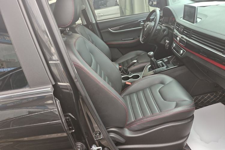 Used FORTHING SX6 2019 1.6L Manual Luxury Model China VI Standard Right Front Seat