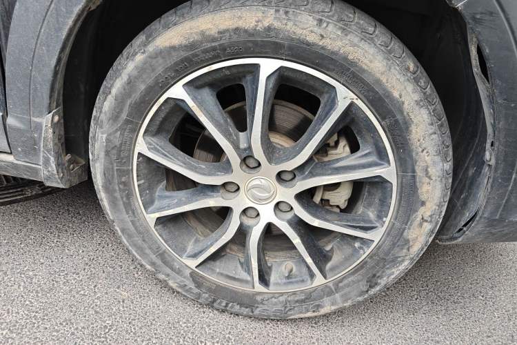 Used FORTHING SX6 2019 1.6L Manual Luxury Model China VI Standard Right Front Wheel Hub