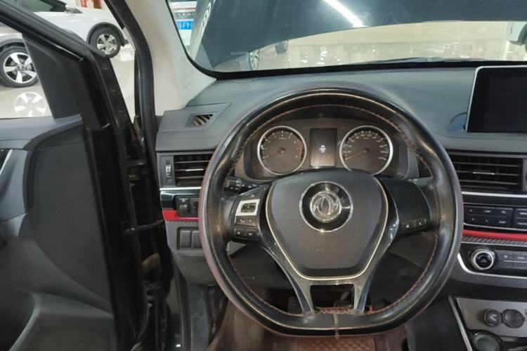 Used FORTHING SX6 2019 1.6L Manual Luxury Model China VI Standard Steering Wheel