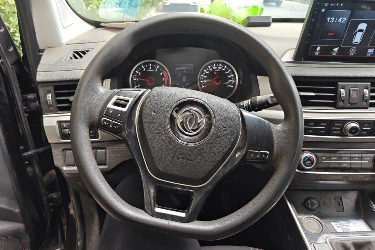 Used FORTHING SX6 2019 1.6L Manual Luxury Model China VI Standard Steering Wheel