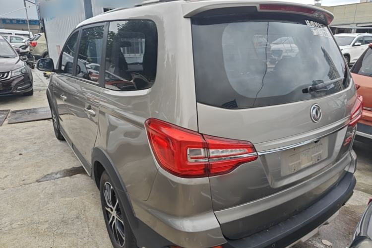 Used FORTHING SX6 2019 1.6L Manual Luxury Model China VI Standard Exterior 2