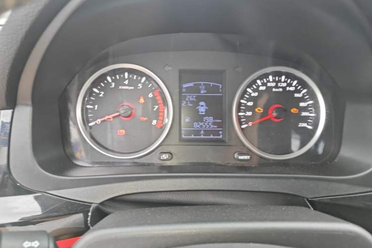 Used FORTHING SX6 2019 1.6L Manual Luxury Model China VI Standard Instrument Cluster